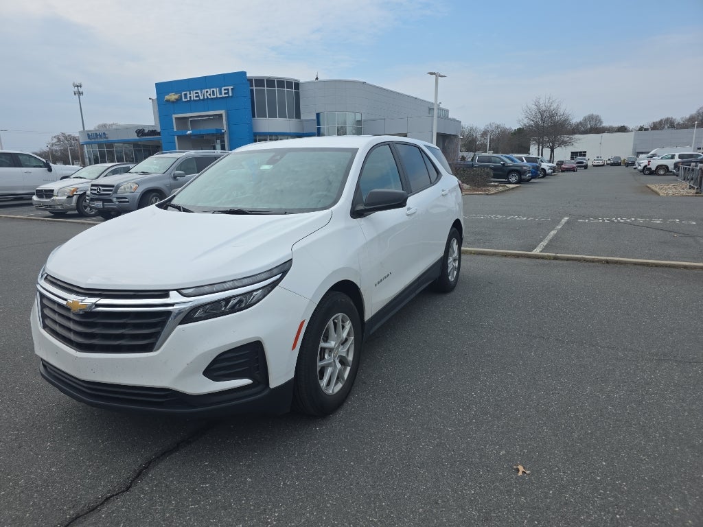 2023 Chevrolet Equinox LS