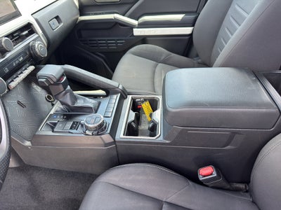 2024 Toyota Tacoma 4WD SR5