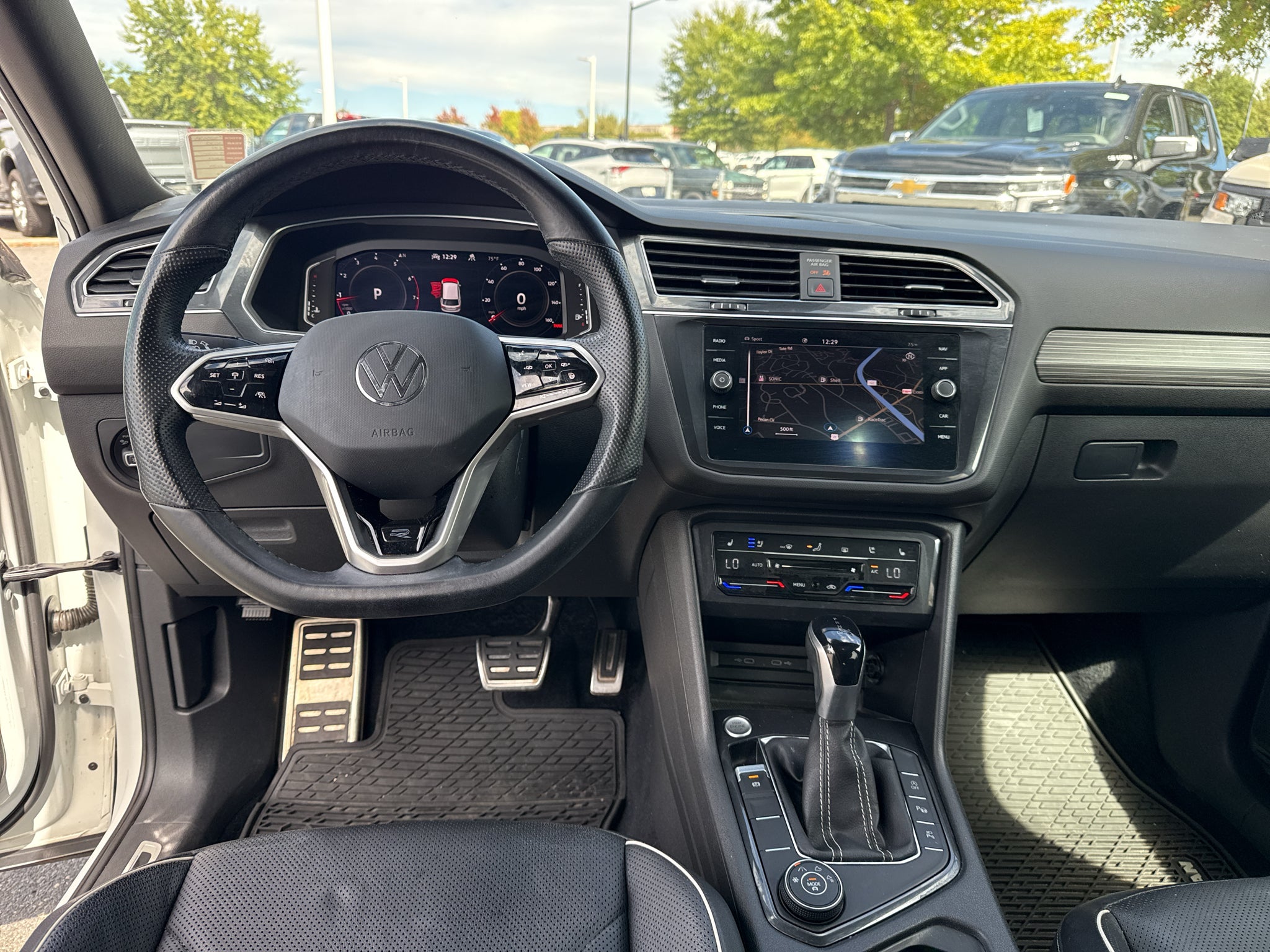 2022 Volkswagen Tiguan SEL R-Line