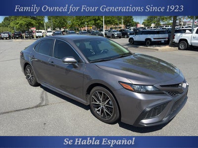 2024 Toyota Camry SE