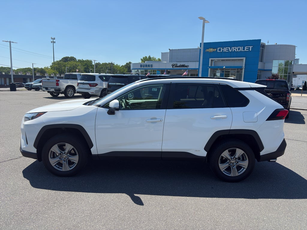 2024 Toyota RAV4 Hybrid XLE