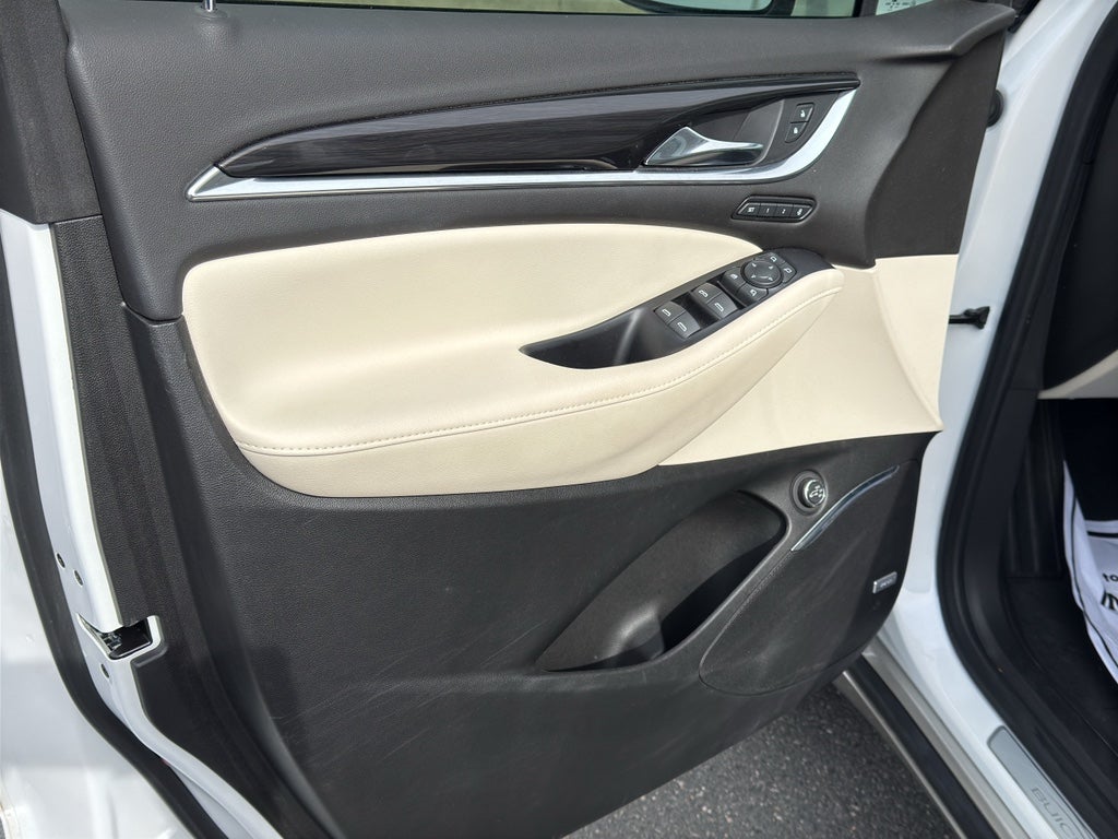 2023 Buick Enclave Premium