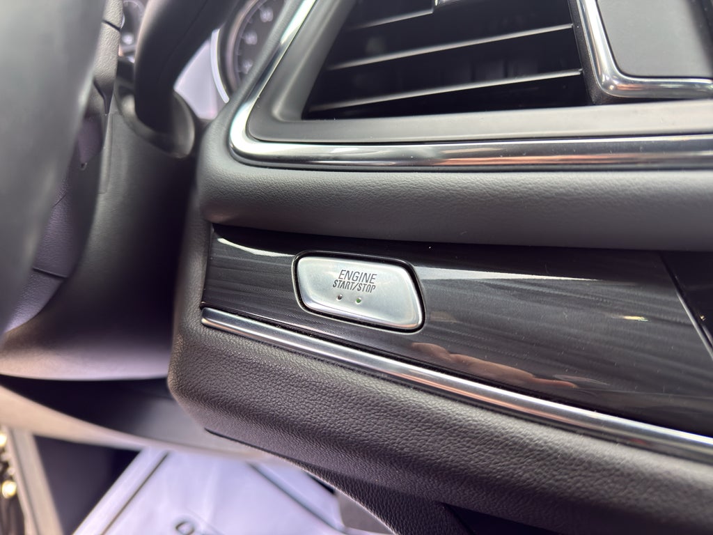 2022 Buick Enclave Essence