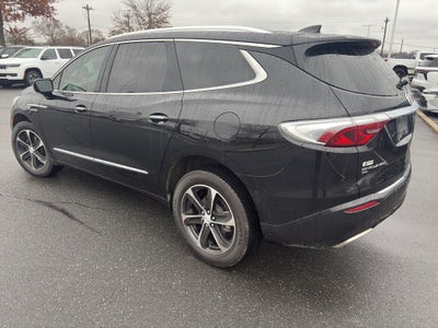 2022 Buick Enclave Essence