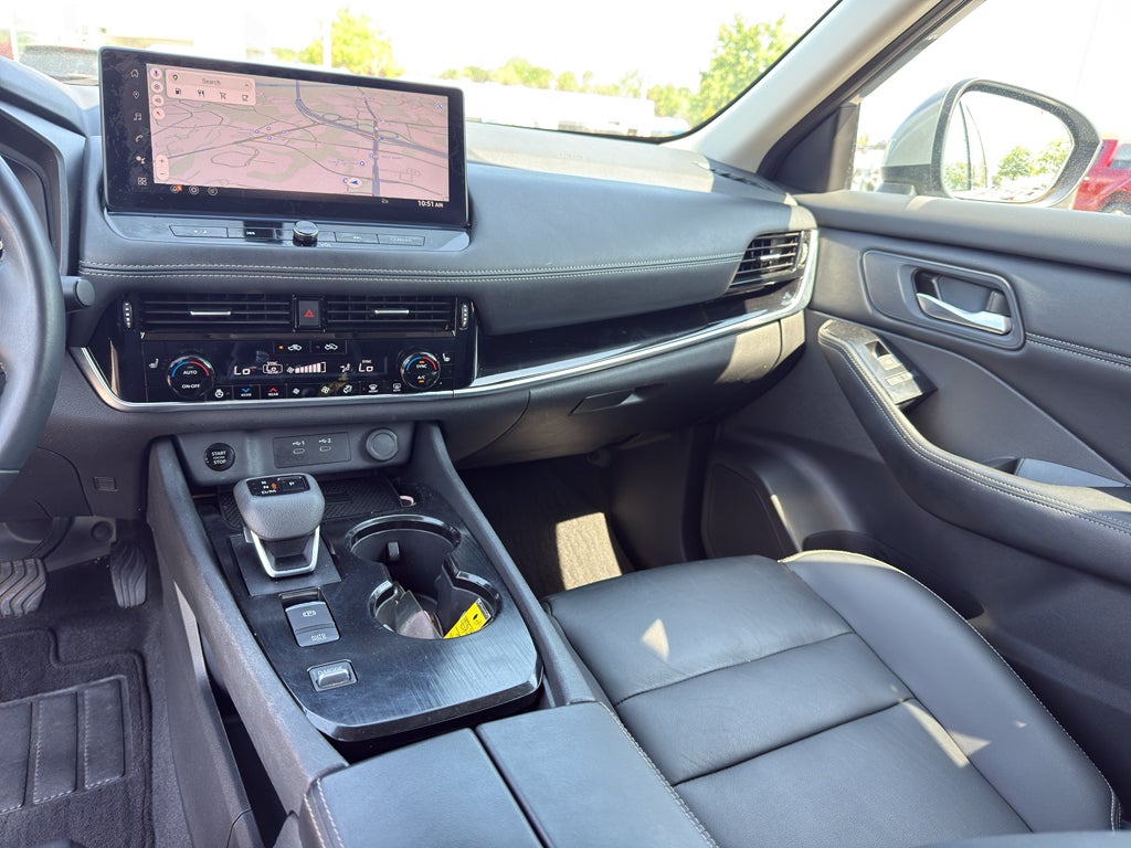 2024 Nissan Rogue SL