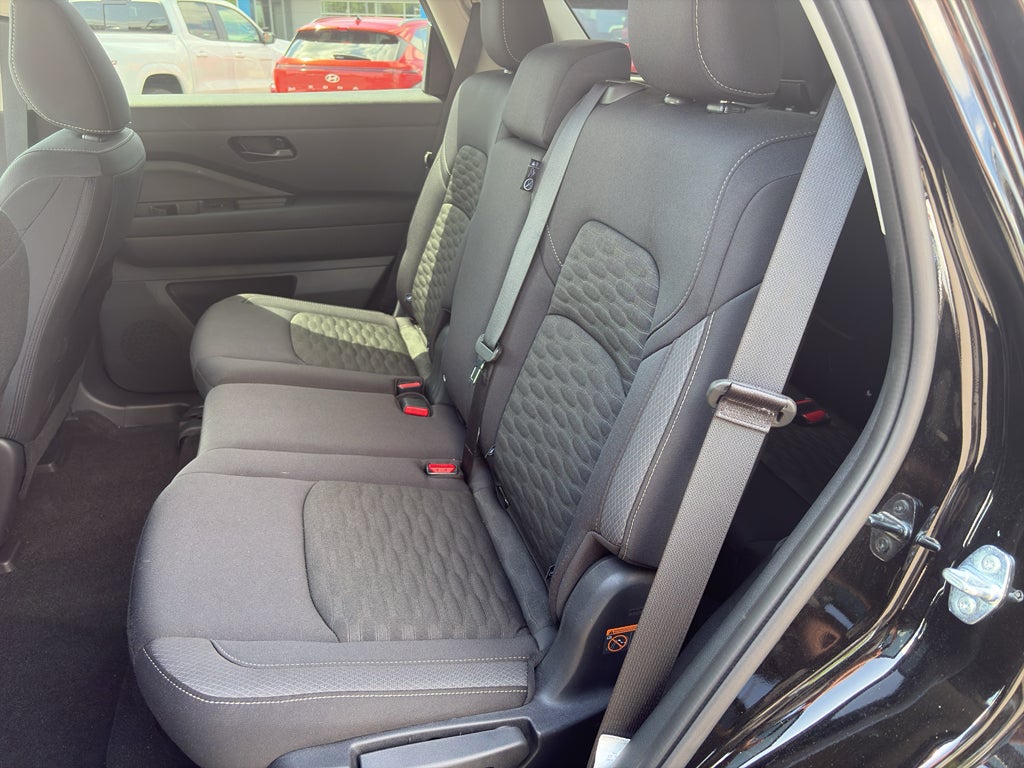 2025 Nissan Pathfinder S