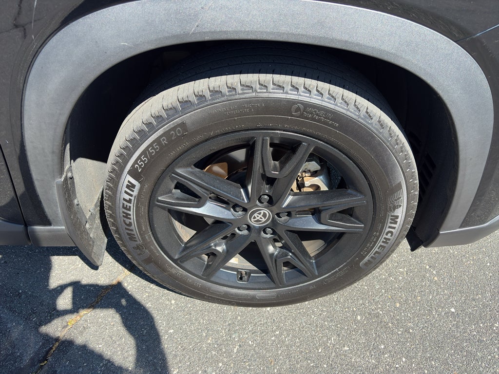 2025 Toyota Grand Highlander Hybrid XLE