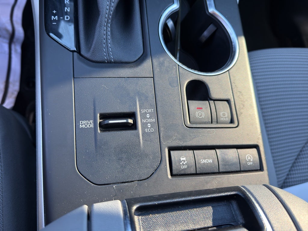 2022 Toyota Highlander L