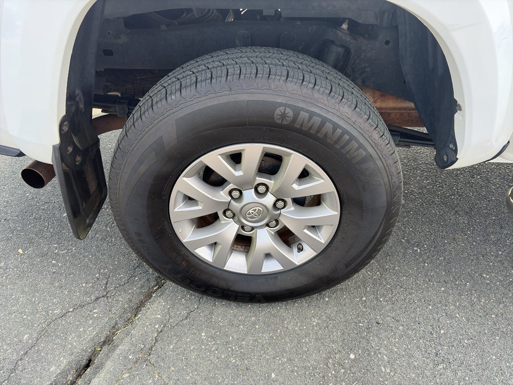 2017 Toyota Tacoma SR5