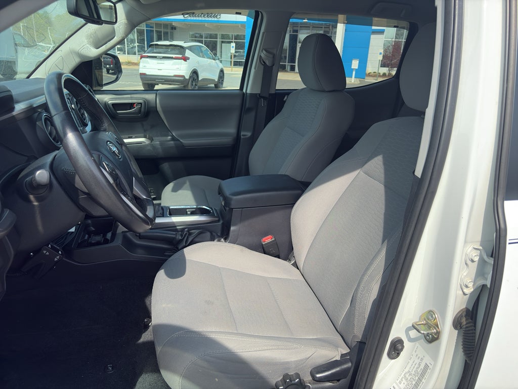 2017 Toyota Tacoma SR5