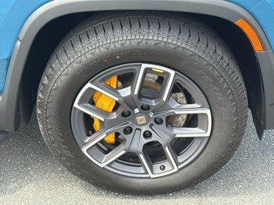 2023 RIVIAN R1T Launch Edition