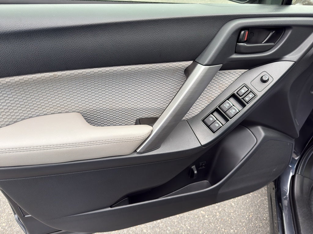 2017 Subaru Forester Premium