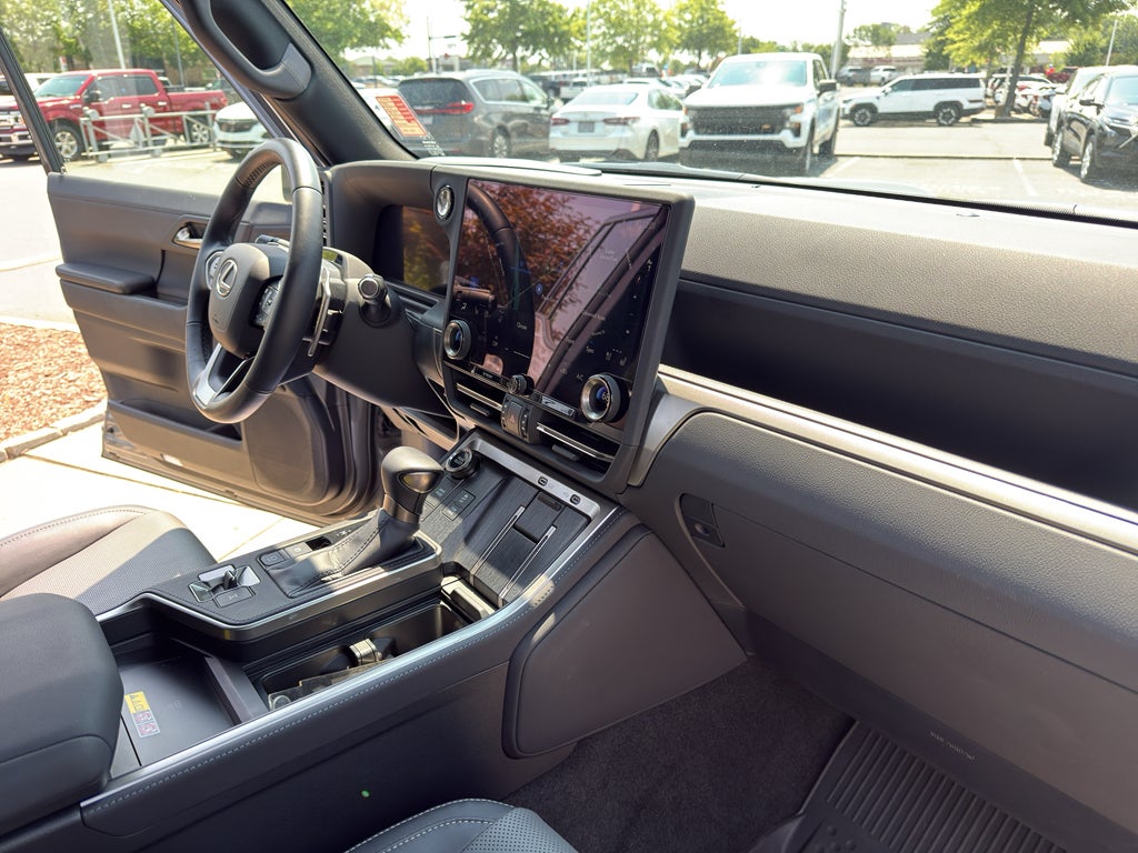 2025 Lexus GX GX 550 Premium