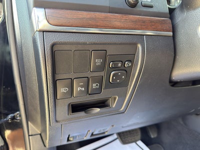 2017 Toyota Land Cruiser 4WD (Natl)