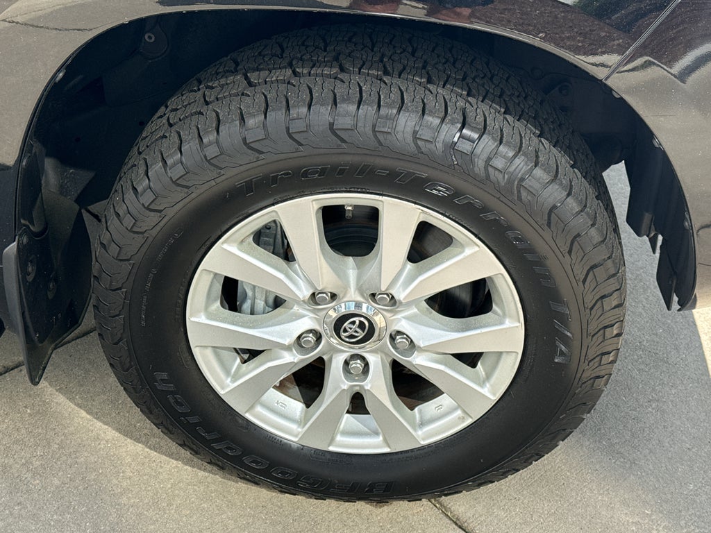 2017 Toyota Land Cruiser 4WD (Natl)