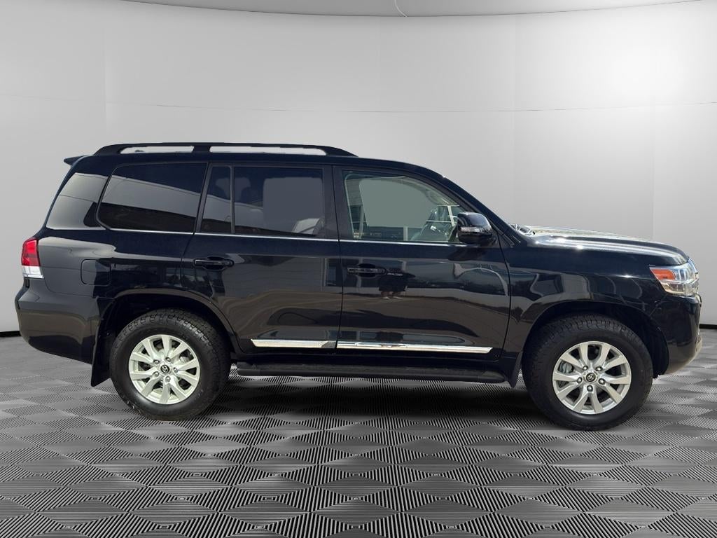 2017 Toyota Land Cruiser 4WD (Natl)
