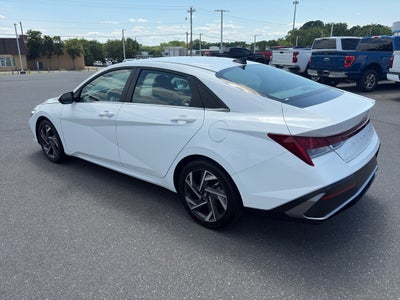 2025 Hyundai Elantra SEL Convenience