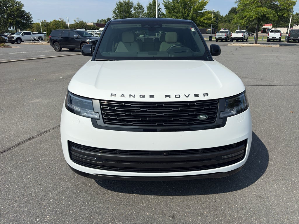 2024 Land Rover Range Rover SE