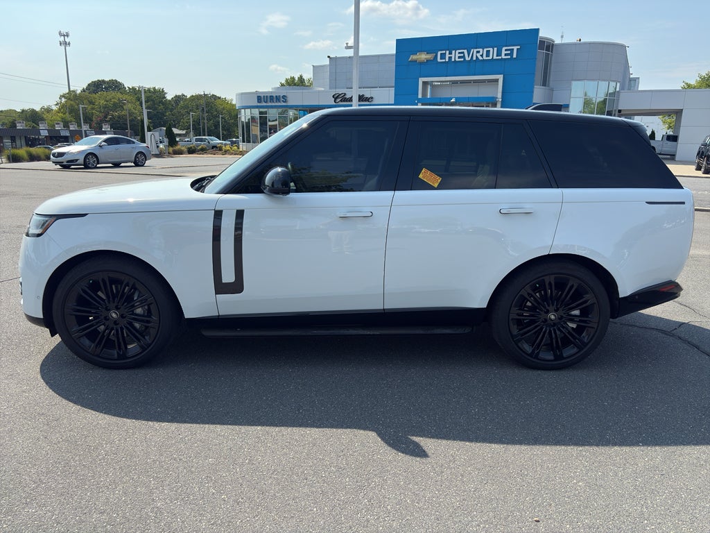 2024 Land Rover Range Rover SE