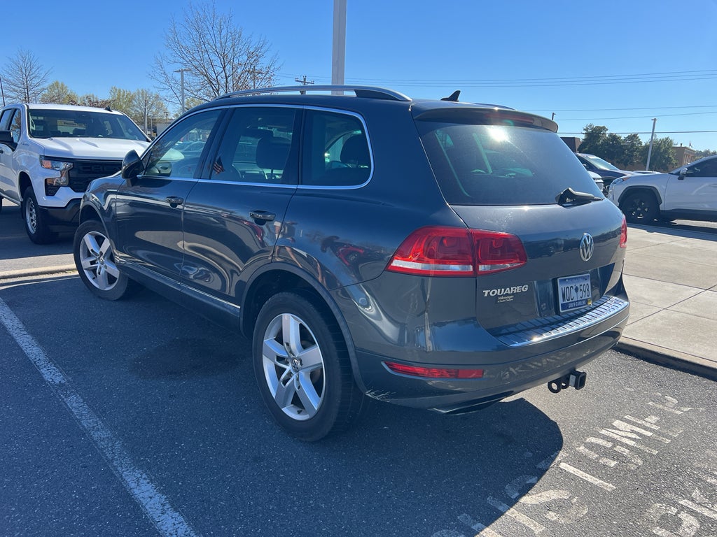 2012 Volkswagen Touareg Sport